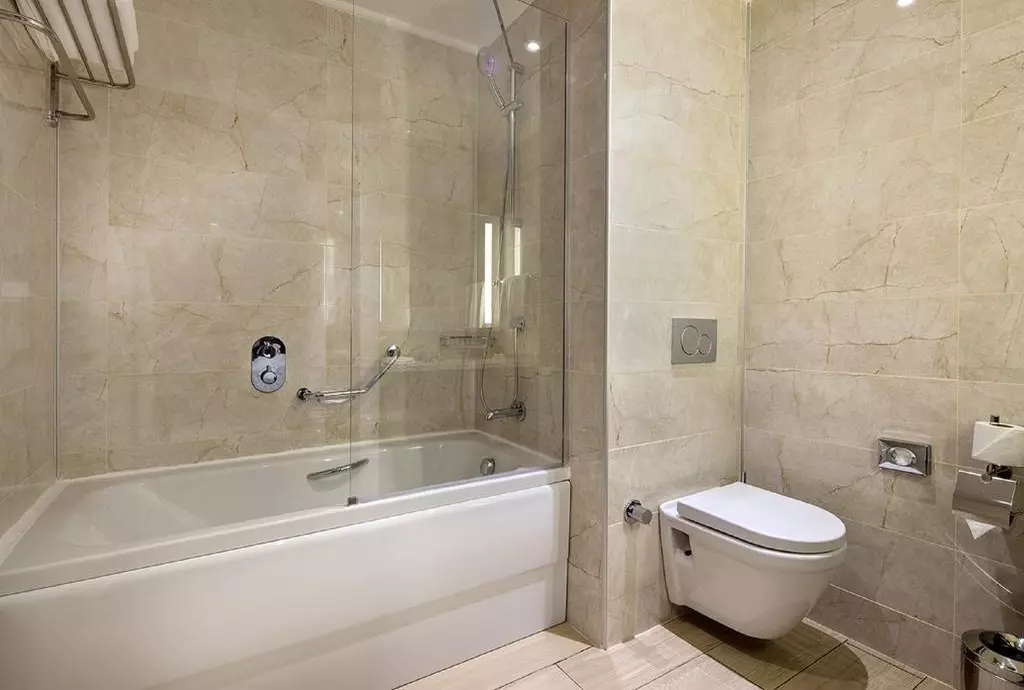 hotel hilton garden inn izmir_shabavizparvaz_15.jpg